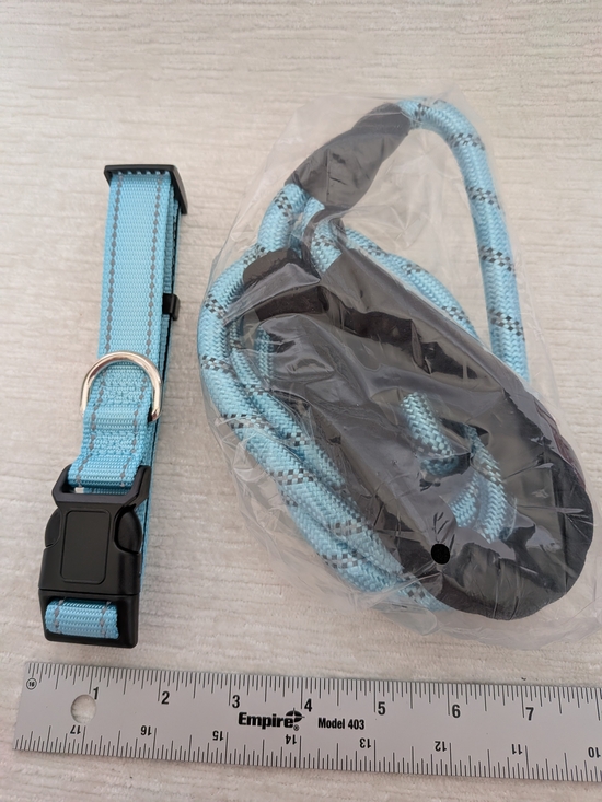 Other - Light Blue XL Dog Collar and Rope Leash Set New Foam Cushioned Handle